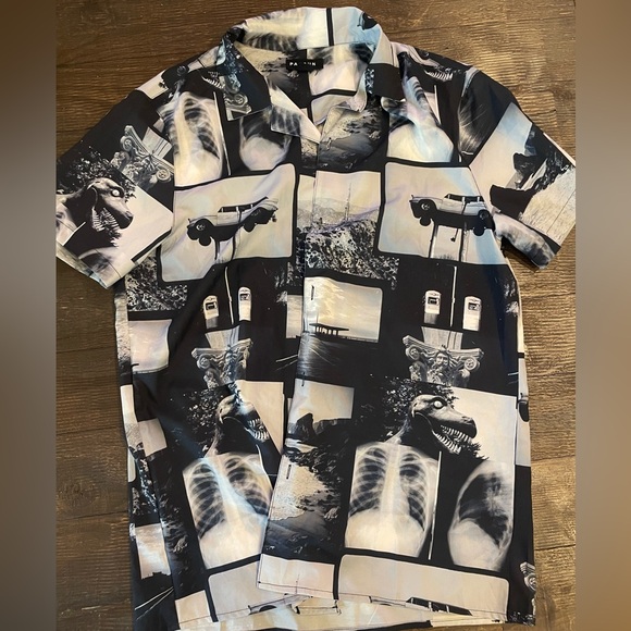 PacSun Mens Shirt Size M Multicolor Short Sleeve Graphics Black & White Print - Picture 1 of 4